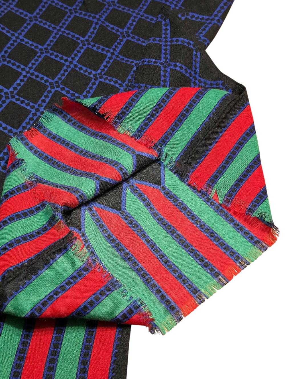 VERSACE SCARF - Picture 5 of 15